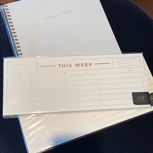 BEAUTIFUL SMITTEN ON PAPER SET - Picture 2 of 7